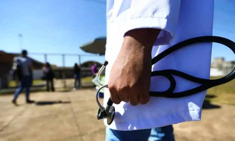 Implantes hormonais para mulheres entram na cobertura dos planos de saúde