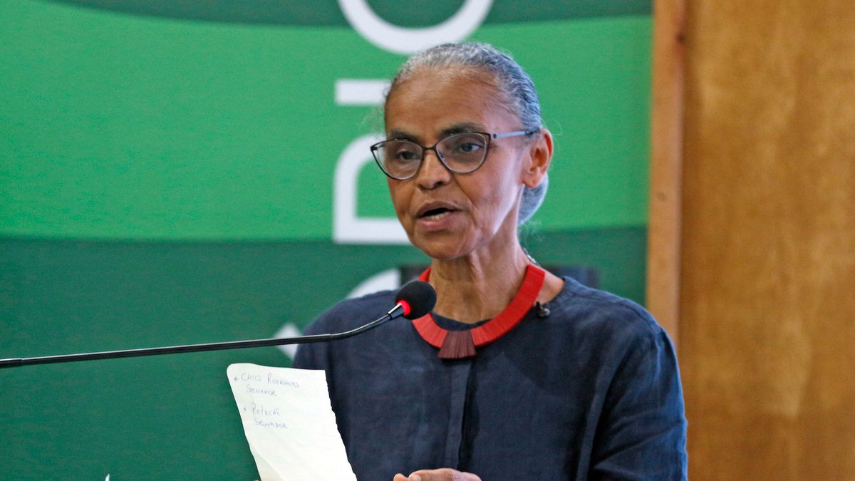 Caminho rumo à transição energética é a solução para contradições do país, afirma Marina