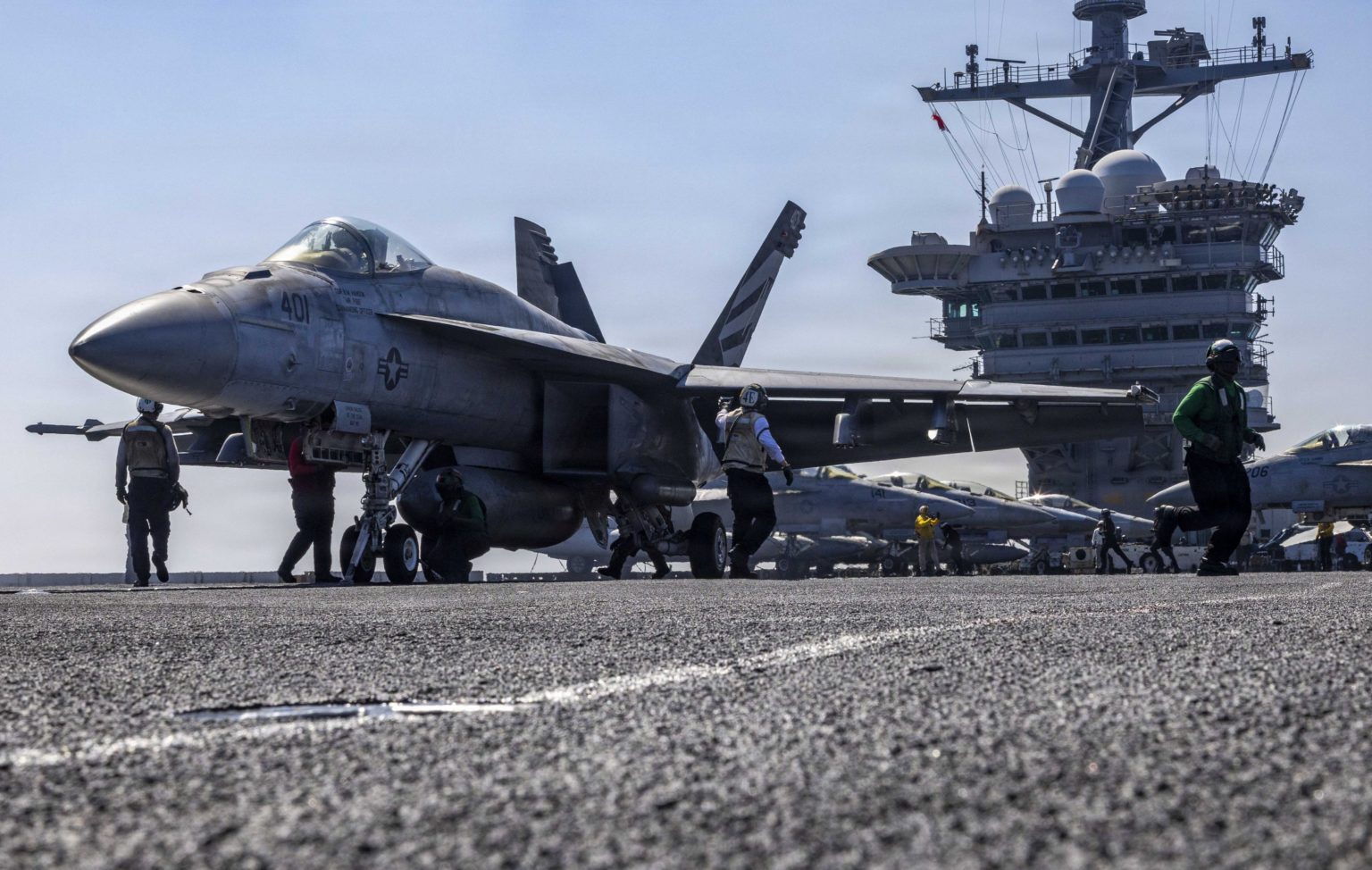 EUA acusados de criar programa atômico do Irã e lançam ataque “Fúria Épica”