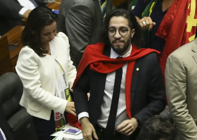 Uma Década do Impeachment de Dilma Rousseff: A Votação que Transformou o Brasil